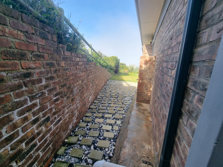 3 Bedroom Property for Sale in Dana Bay Western Cape